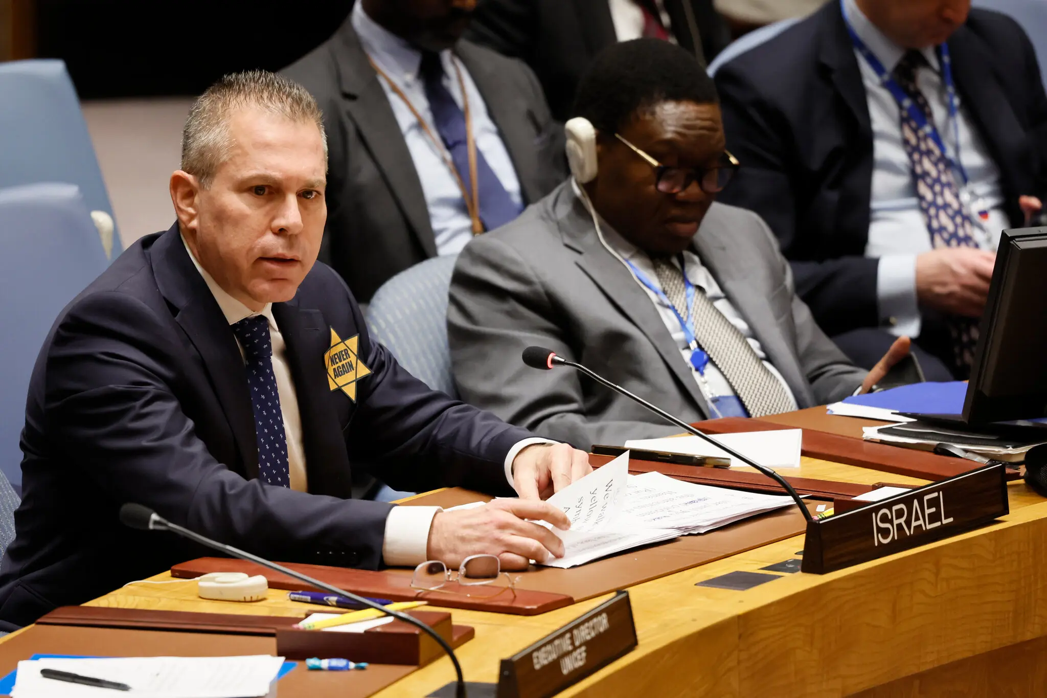 Посла Ізраїлю в ООН критикують за носіння жовтої нашивки із зіркою Давида